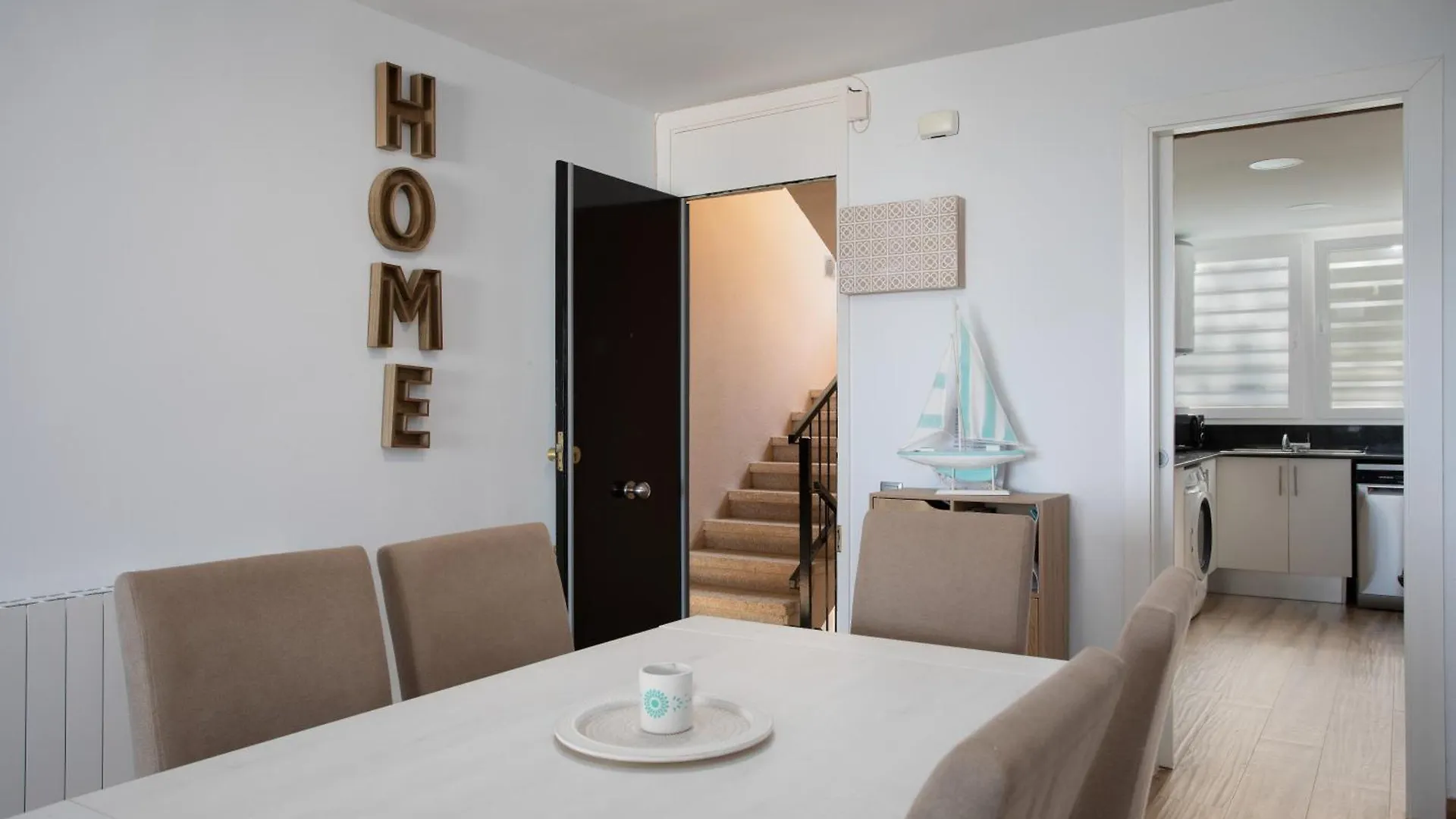 Apartament Gran Amb Vistes Al Mar, Piscina I Parquing 卡莱利亚德帕拉弗鲁赫尔 西班牙
